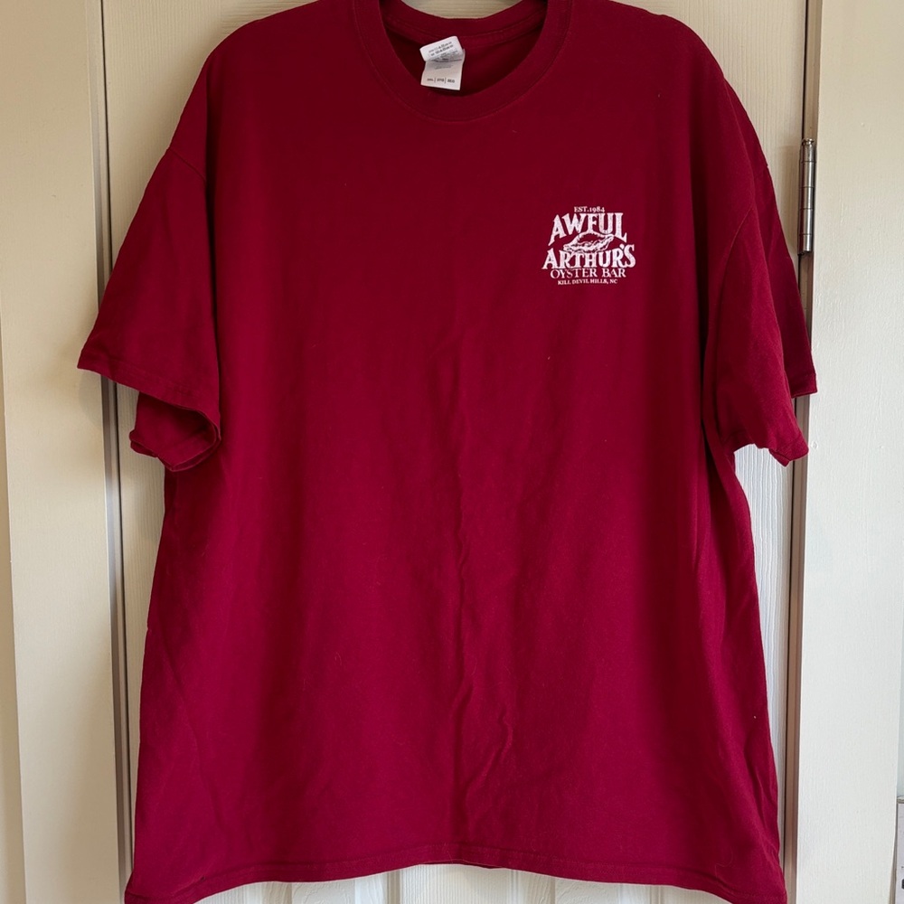 Gildan | Red Awful Arthur’s Oyster Bar T-Shirt Kill Devil Hills, NC size 2XL